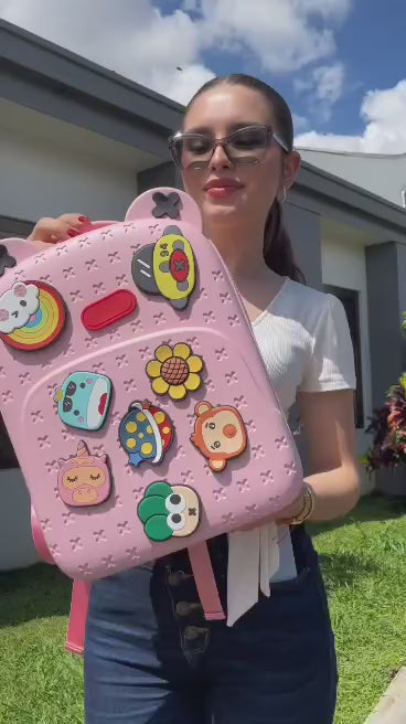 Mochila Escolar con Pins Decorativos